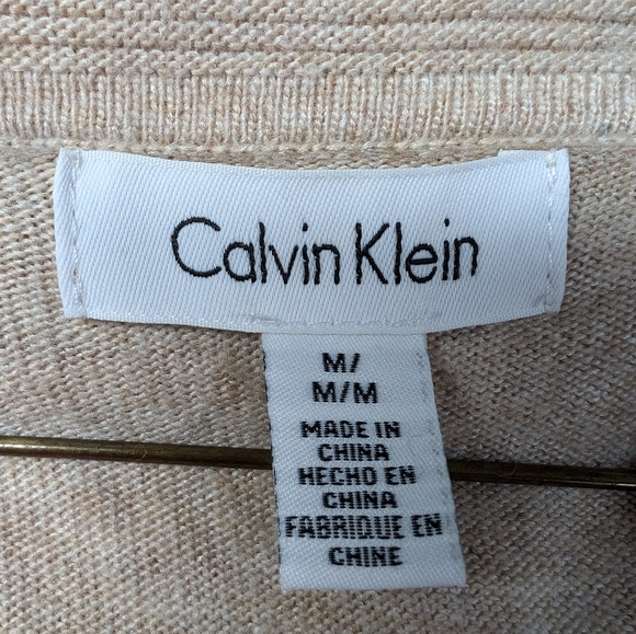 Calvin Klein sweater - Picture 4 of 5